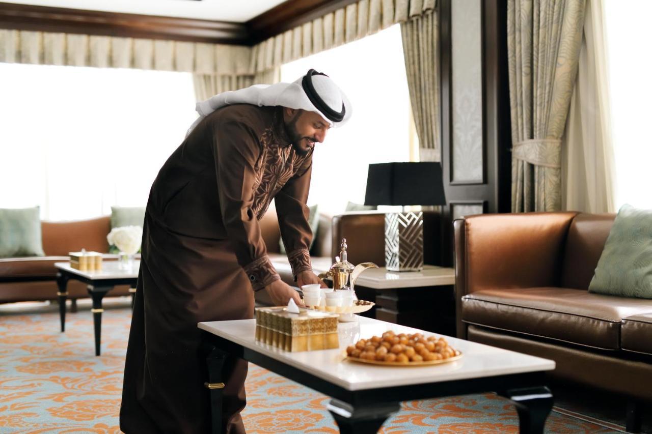 Intercontinental Bahrain, An Ihg Hotel Al Manamah Esterno foto A majlis in the United Arab Emirates