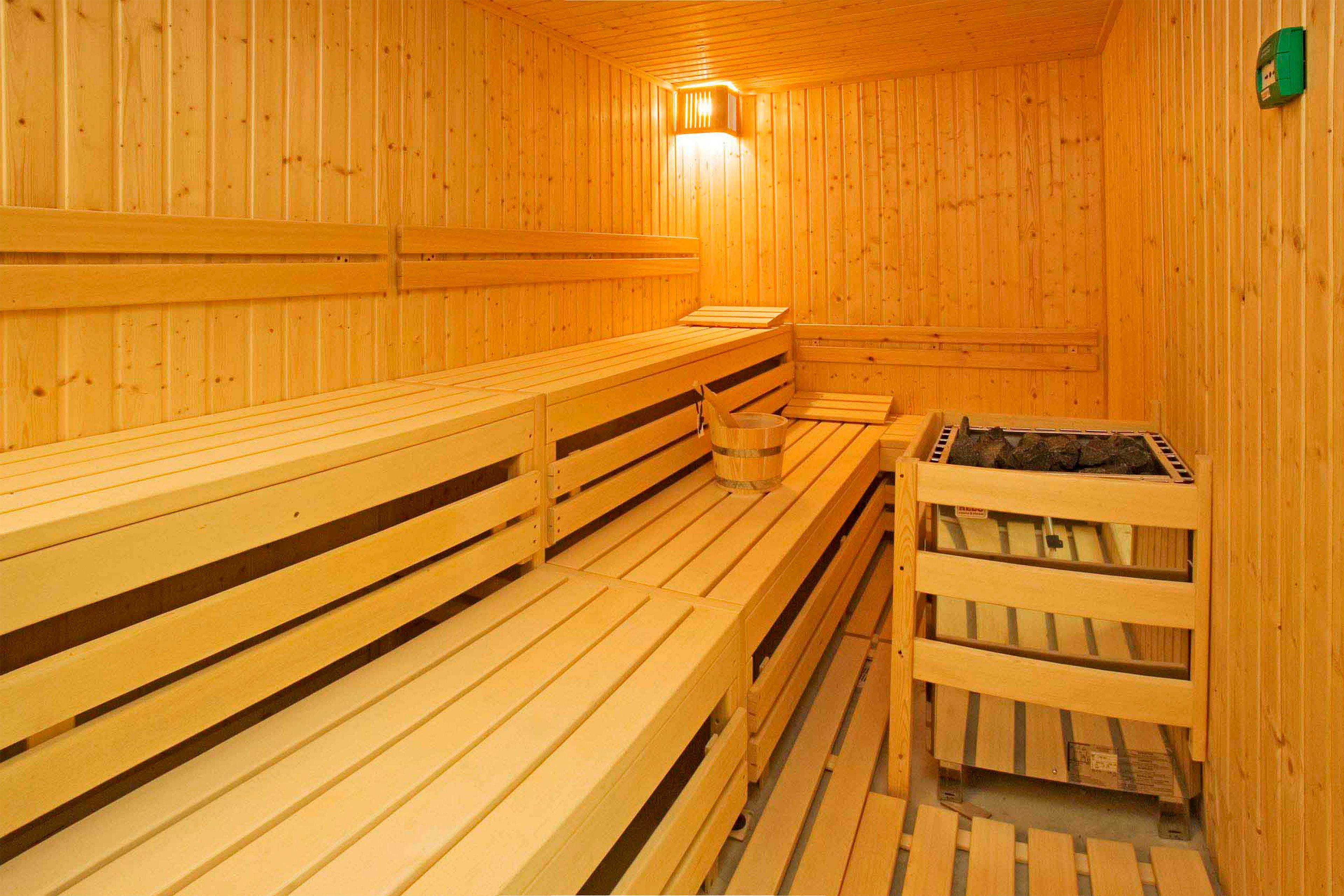 Intercontinental Bahrain, An Ihg Hotel Al Manamah Esterno foto A Finnish sauna