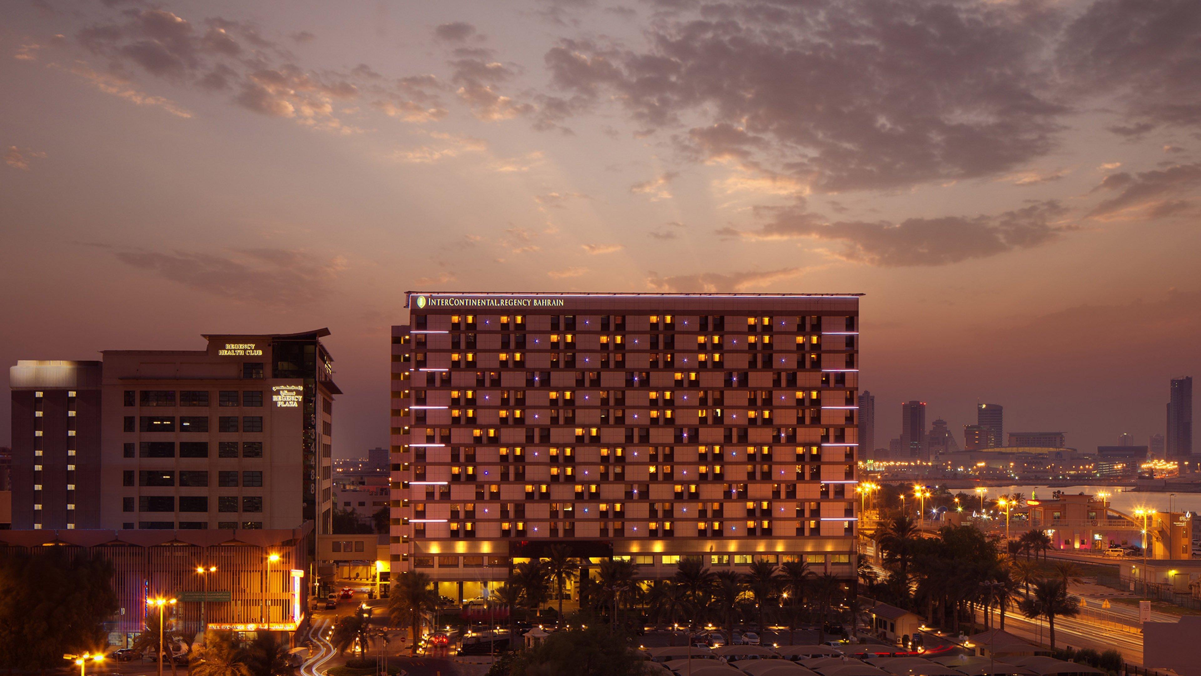 Intercontinental Bahrain, An Ihg Hotel Al Manamah Esterno foto The Royal