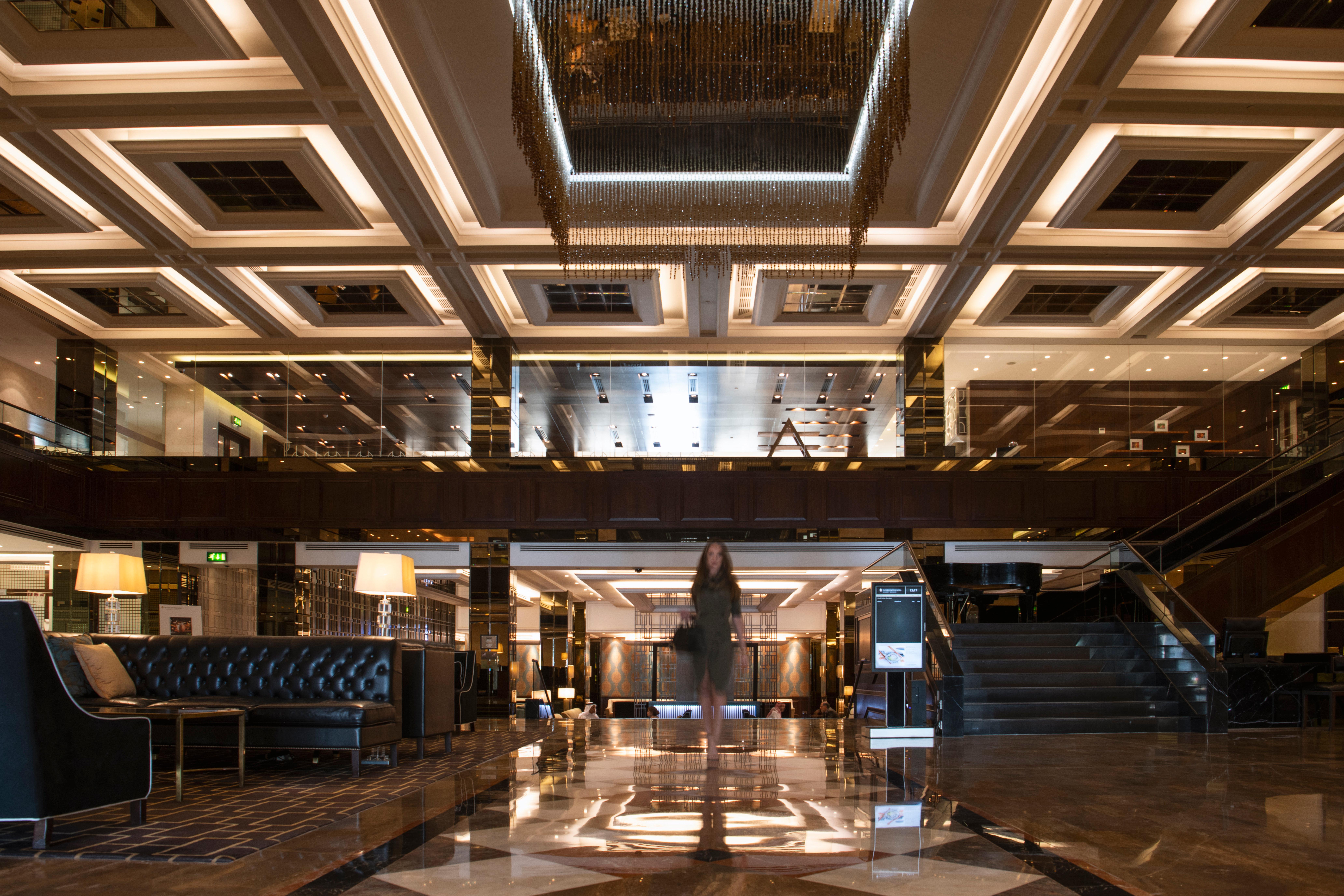 Intercontinental Bahrain, An Ihg Hotel Al Manamah Esterno foto The lobby of the hotel