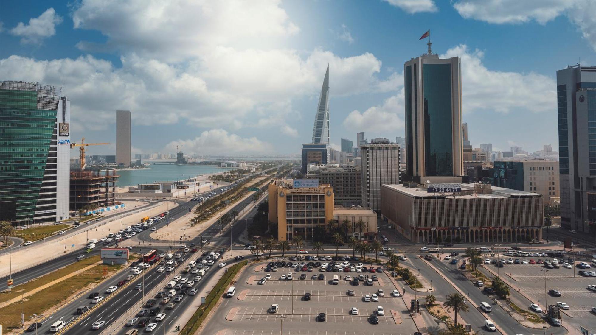 Intercontinental Bahrain, An Ihg Hotel Al Manamah Esterno foto Manama skyline